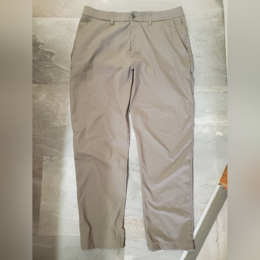 Lululemon ABC Classic-Fit Trouser *Warpstreme. 29". Taupe (Grey-brown). Size 34.